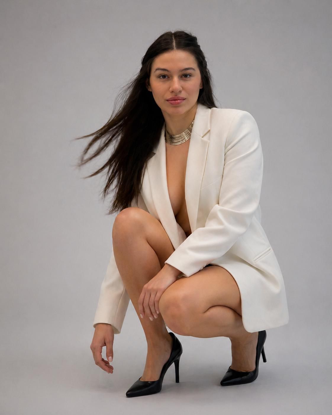Escort - TATIANA - Ibiza Tops